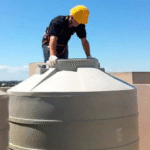 cleaning water tank service